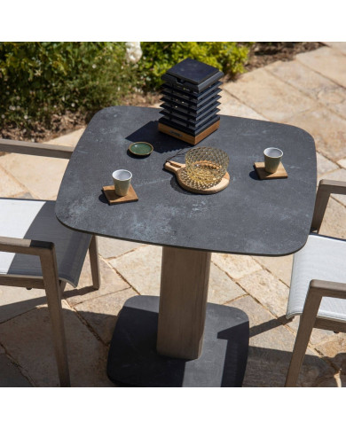 Table carré COPENHAGUE Les Jardins
