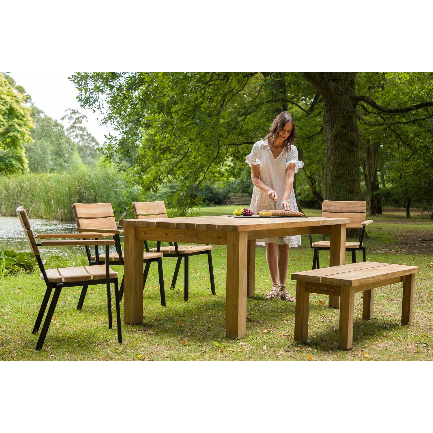 Banc en teck TITAN 130 cm Barlow Tyrie