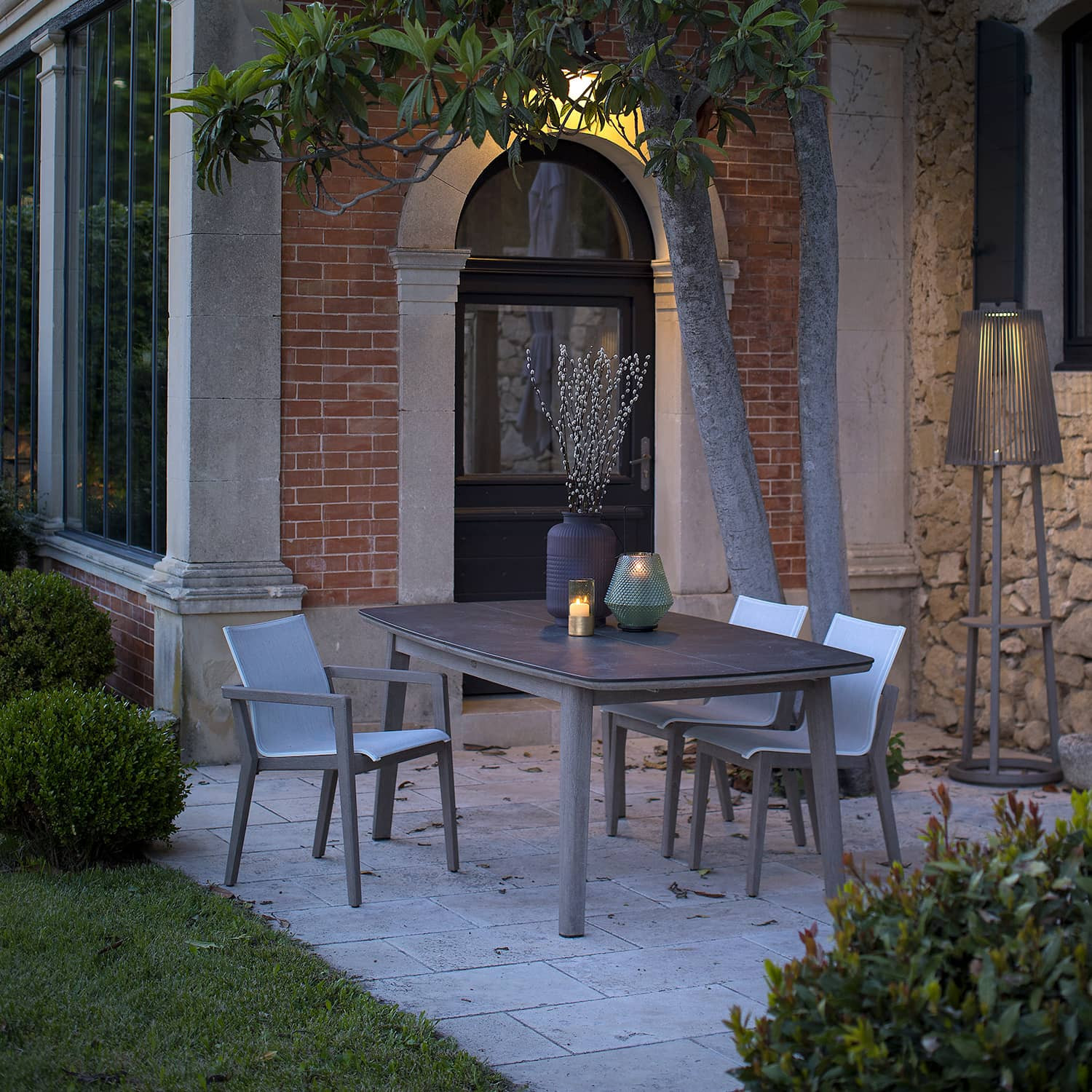 Les Jardins COPENHAGUE 200/280 cm extendable table 