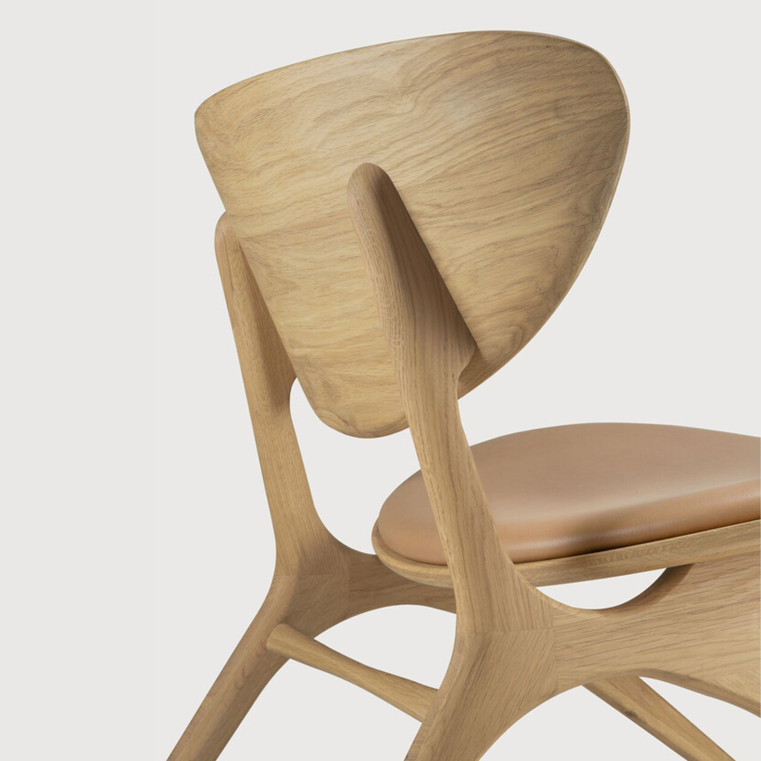 EYE armchair Oak and Sienna Leather Ethnicraft