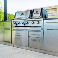Built-in IMPERIAL S 690 barbecue by Broil King