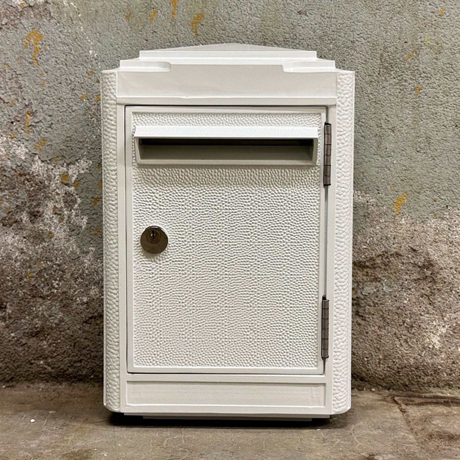 Boîte aux lettres 1945 La boîte Jaune