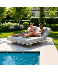 CUBE dark grey daybed by Les Jardins du Sud