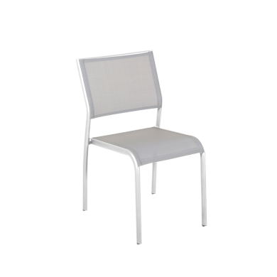 AMAKA extendable balcony table + 4 Les Jardins chairs
